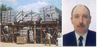  Materiallager fr den Bau der Heli-Hangars / Als projektleitender Ing. in den Kongo THW-Helfer John George Barry Griffiths